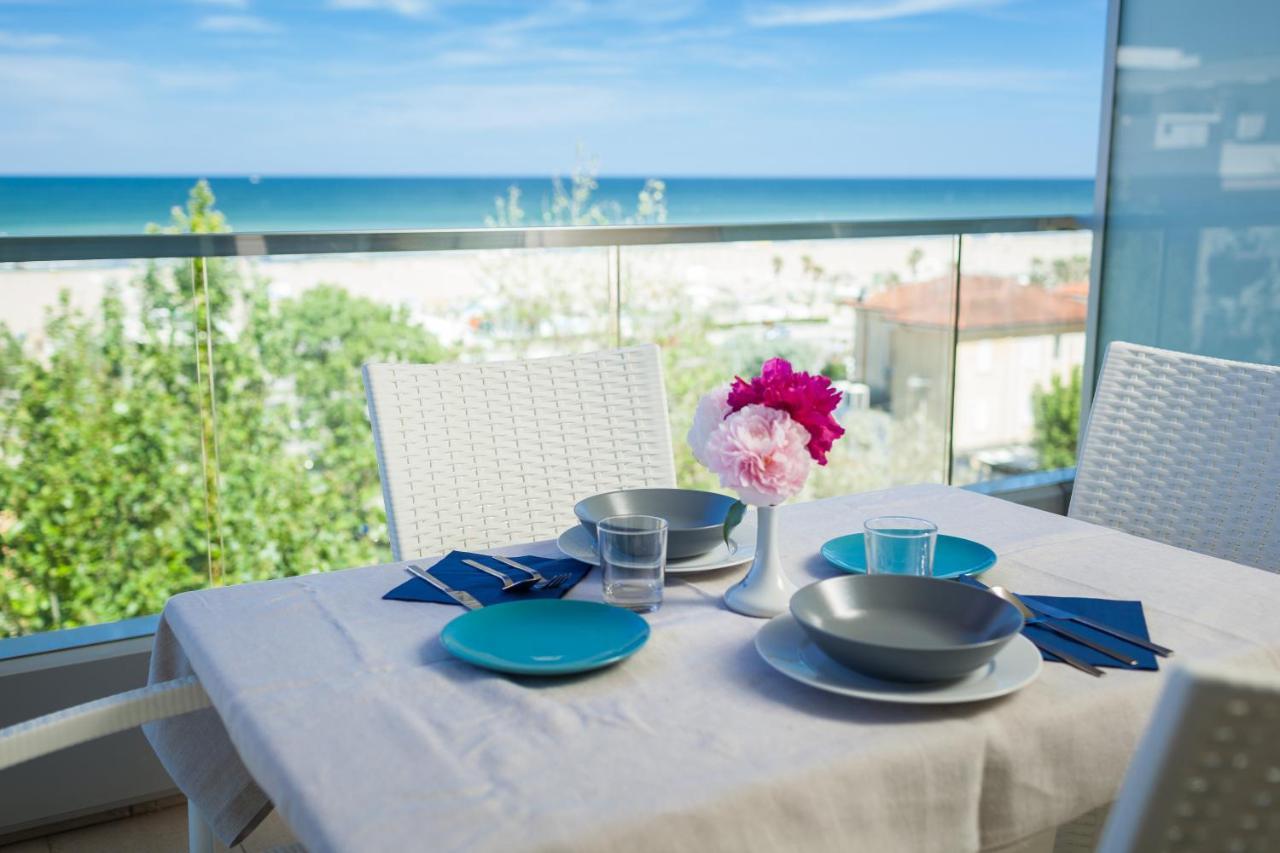 Hotel Cristallo Rimini Ngoại thất bức ảnh