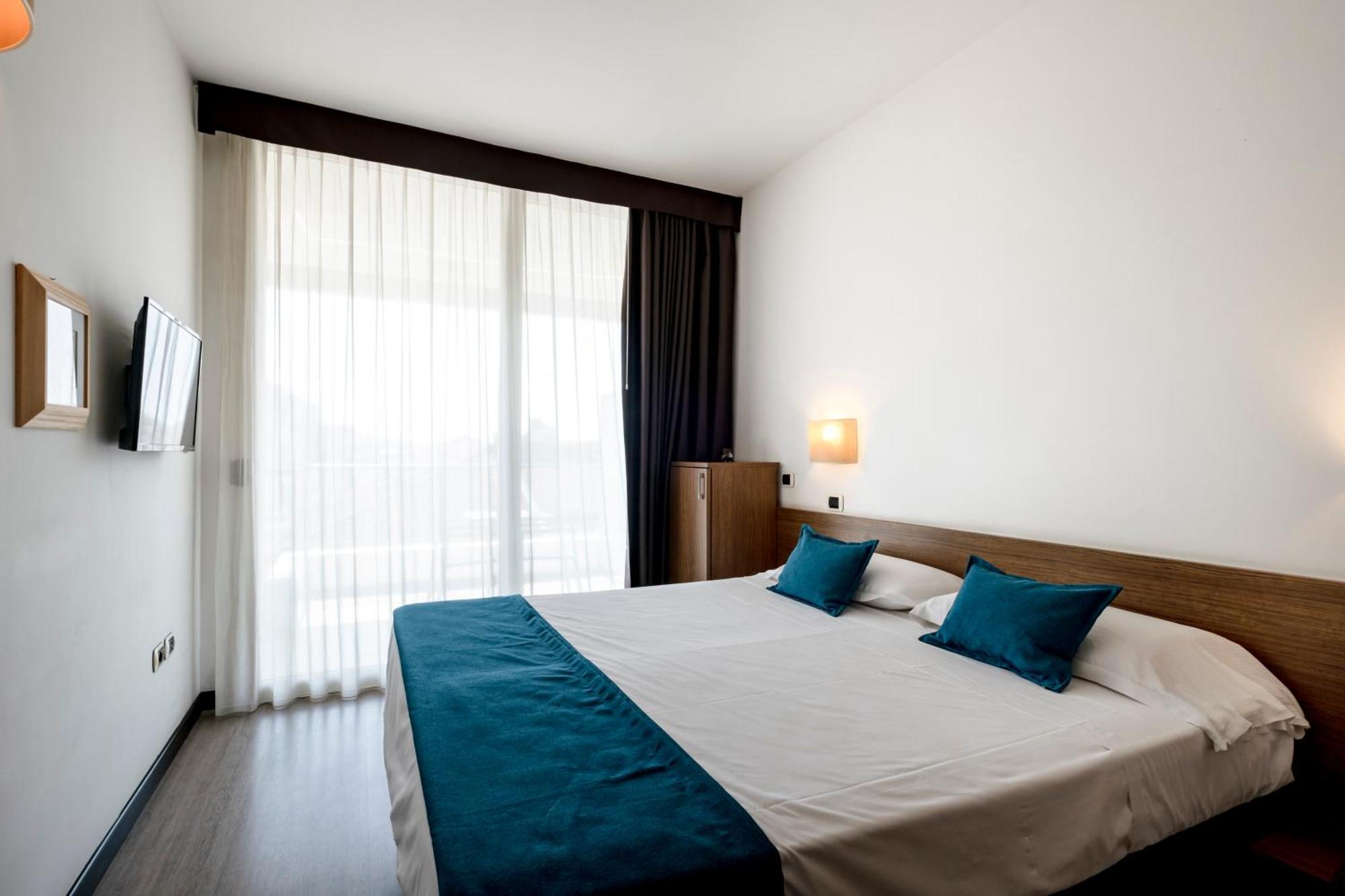 Hotel Cristallo Rimini Ngoại thất bức ảnh
